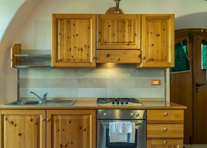 Appartement Studio-apartment Mit Balkon Mit Seeblick Und Zugang Zum Garten By Interhome *