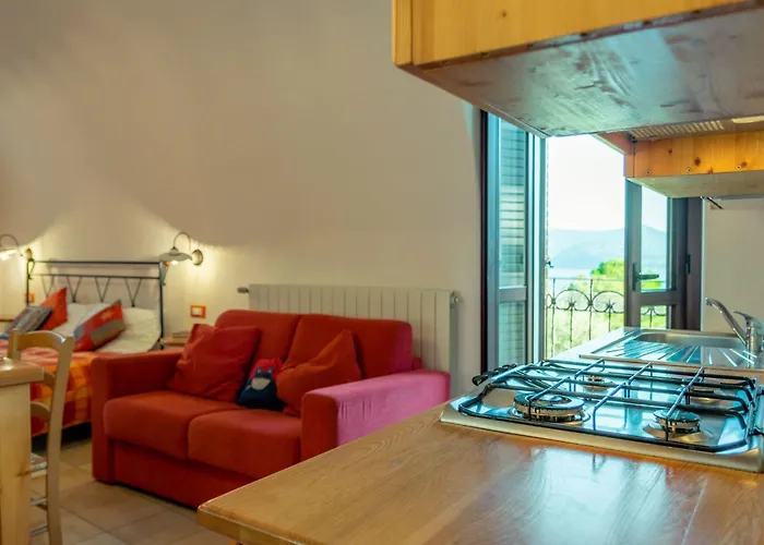 Appartement Studio-apartment Mit Balkon Mit Seeblick Und Zugang Zum Garten By Interhome Riva di Solto
